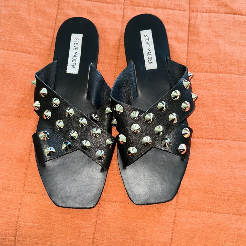 Steve Madden Slides